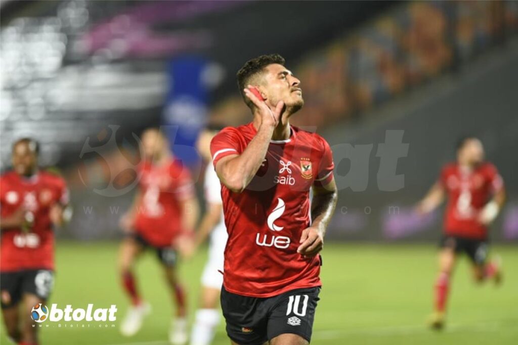 أخبار الدوري | محمد شريف يتوقع الفائز بالسوبر الإفريقي ويوضح موقفه من الانتقال إلى الزمالك