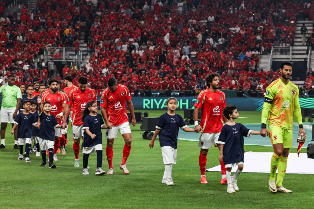 أخبار الدوري | فلوس الأهلي أكتر من بيراميدز.. ووسام أبو علي محظوظ فقط